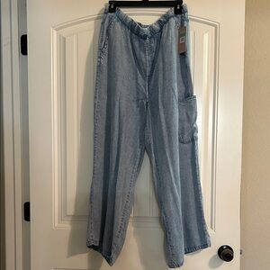 Nwt hope&harlow Light Wash Blue Women's Relaxed Denim Jeans